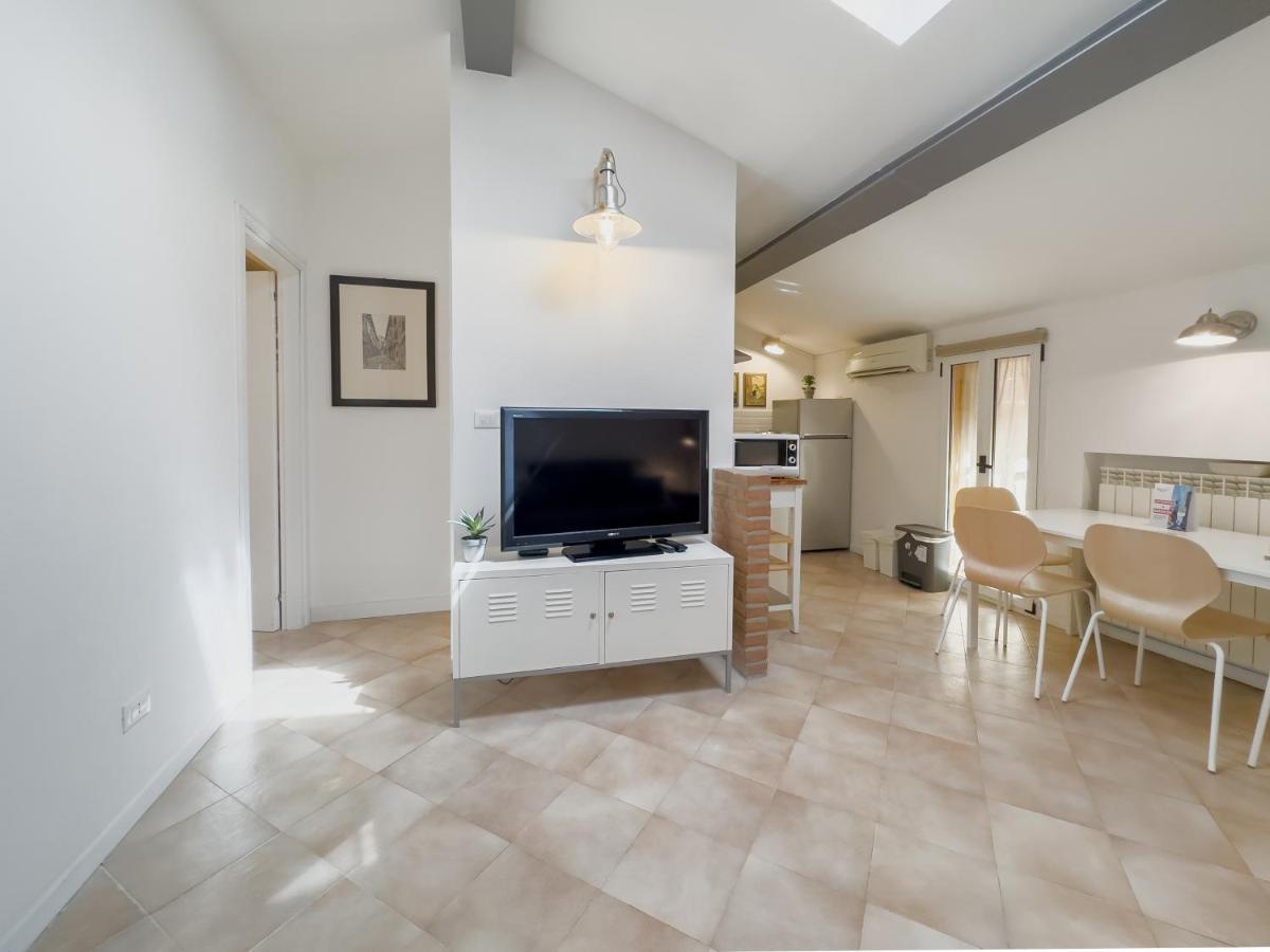 Realkasa Carro 7 Apartment Bologna Exterior photo